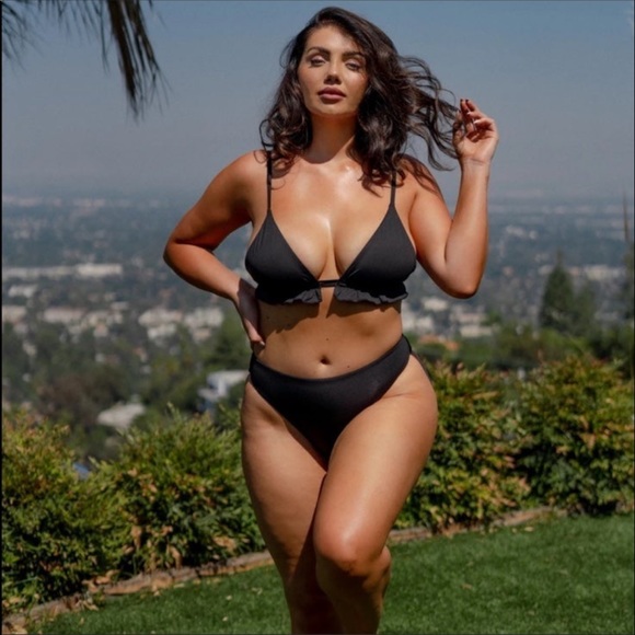 ❗️SOLD❗️Toluca Swim Bikini Set - Picture 8 of 12